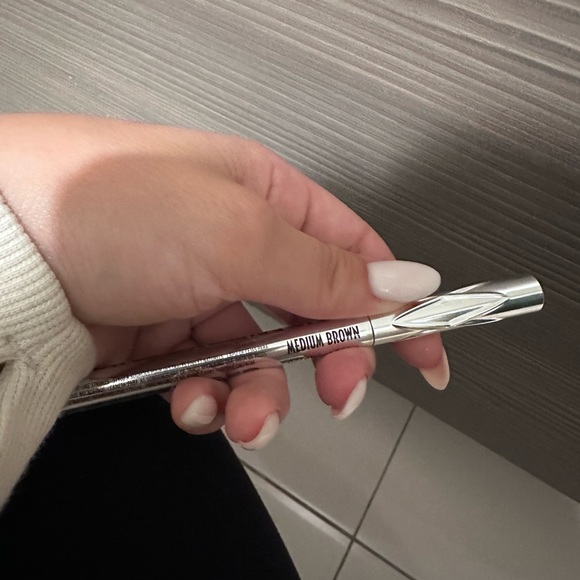 Brow Microfilling Eyebrow Pen - Picture 2 of 2